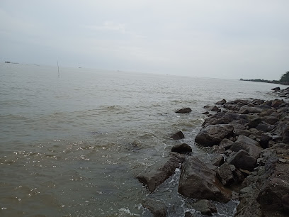 LA ( pantai laut merah ) ERETAN