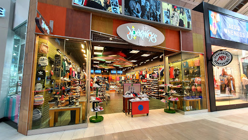 Journeys, 12801 W Sunrise Blvd, Sunrise, FL 33323, USA, 