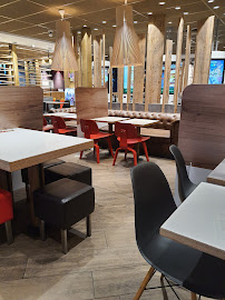 Atmosphère du Restauration rapide McDonald's à Sainte-Geneviève-des-Bois - n°1