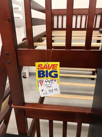 Flea Market «Streetsboro Flea Market - Furniture, Antiques, Collectibles», reviews and photos, 1513 Streetsboro Rd, Streetsboro, OH 44241, USA