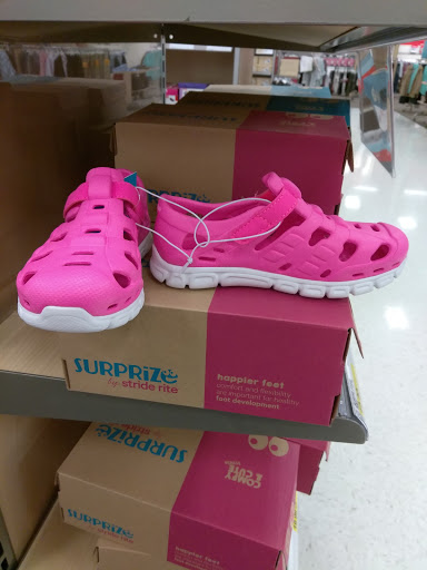 Department Store «Target», reviews and photos, 18000 Vernier Rd, Harper Woods, MI 48225, USA