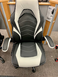 Staples - Photo 5 - Car repair in Phoenix, AZ, Phoenix