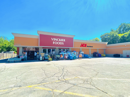 Grocery Store «Vinckier Foods», reviews and photos, 22960 W Main St, Armada, MI 48005, USA