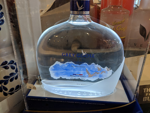 Wine Store «Great Neck Wines & Spirits», reviews and photos, 13 N Station Plaza, Great Neck, NY 11021, USA