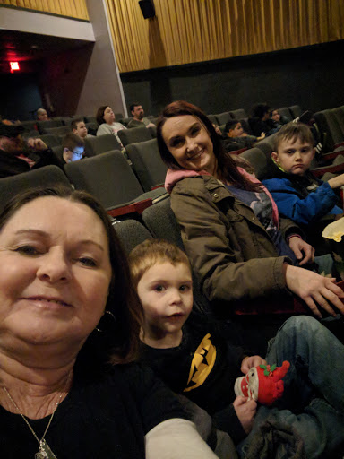 Movie Theater «Republic Movie Theatre», reviews and photos, 1415 Marion-Waldo Rd, Marion, OH 43302, USA