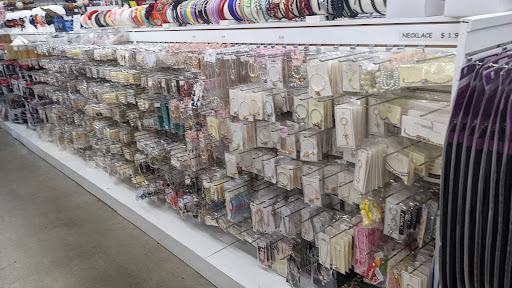 Beauty Supply Store «Beauty to Go III», reviews and photos, 4205 W Mercury Blvd, Hampton, VA 23666, USA