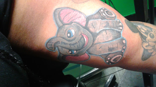 Tattoo Shop «Infamous Tattoos», reviews and photos, 3530 Flat Shoals Rd A, Decatur, GA 30034, USA