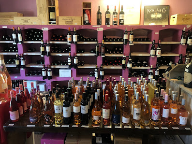 La Cave des Remparts 10 Rue des Remparts, 78730 Saint-Arnoult-en-Yvelines, France