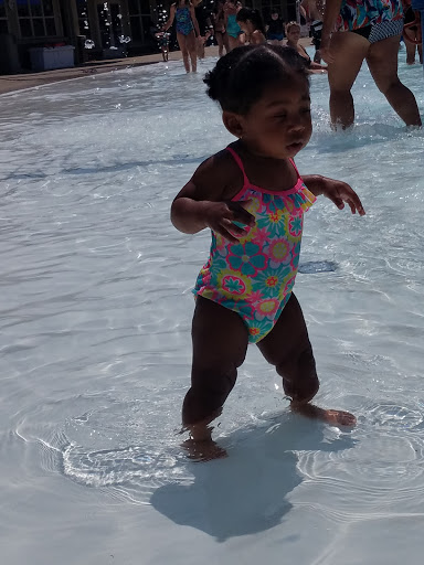 Water Park «Niles Prk District Oasis Waterpark», reviews and photos, 7877 N Milwaukee Ave, Niles, IL 60714, USA