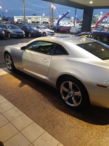 Used Car Dealer «Express Credit Auto of Tulsa», reviews and photos, 4215 S Memorial Dr, Tulsa, OK 74145, USA