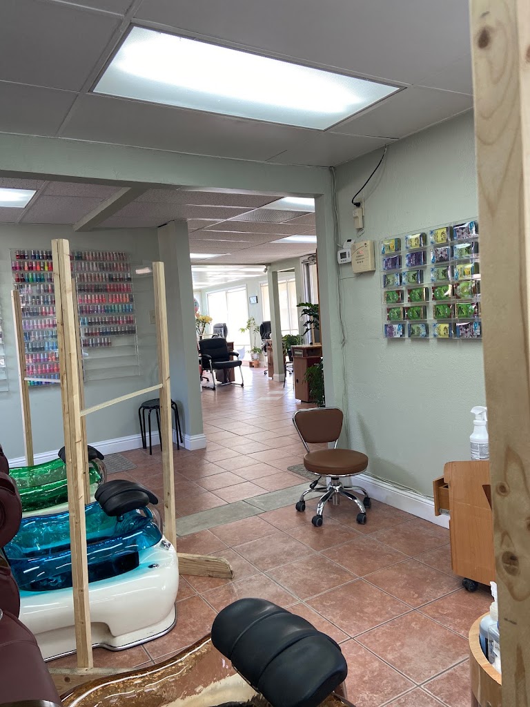 Le Lan Salon 94560