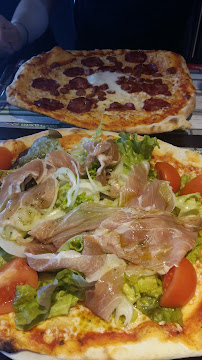 Pizza du Restaurant italien Au Soleil Italien Sainte-Geneviève-des-Bois à Sainte-Geneviève-des-Bois - n°9