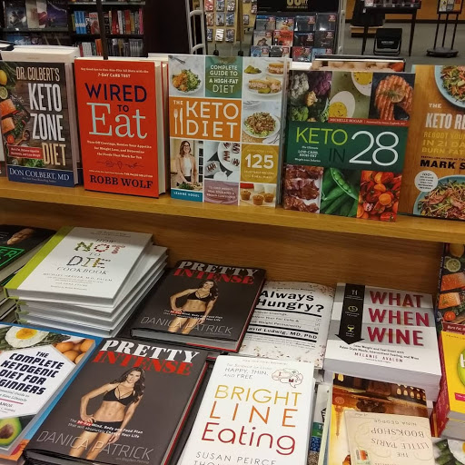 Book Store «Barnes & Noble», reviews and photos, 2960 Center Valley Pkwy, Center Valley, PA 18034, USA