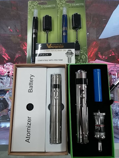 Tobacco Shop «Tobacco Cigar», reviews and photos, 1596 N Farnsworth Ave, Aurora, IL 60505, USA