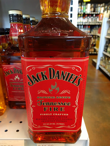 Wine Store «Kirby Wines & Liquors», reviews and photos, 2865 Kirby Rd, Memphis, TN 38119, USA