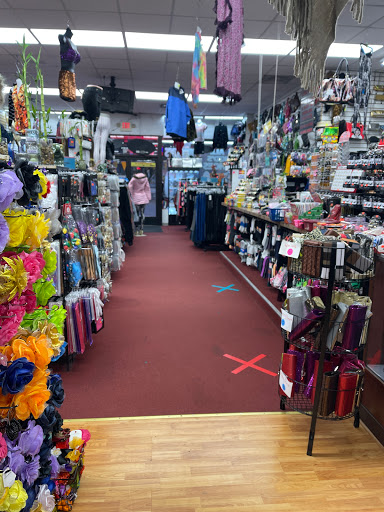 Shoe Store «Lizzys Shoes», reviews and photos, 4930 Schaefer Rd, Dearborn, MI 48126, USA