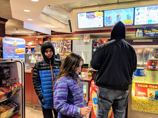 Movie Theater «Marcus Hillside Cinema», reviews and photos, 2950 Hillside Dr, Delafield, WI 53018, USA