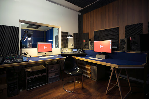 dBis Studio