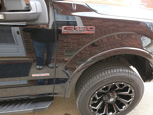 Auto Body Shop «Car City Complete, LLC», reviews and photos, 18417 Telegraph Rd, Brownstown Charter Twp, MI 48174, USA