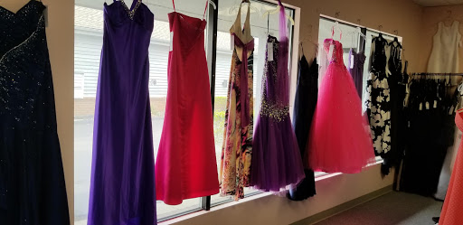 Bridal Shop «Rosebuds Bridal & Tuxedo», reviews and photos, 7655 Highland Rd, Waterford Twp, MI 48327, USA