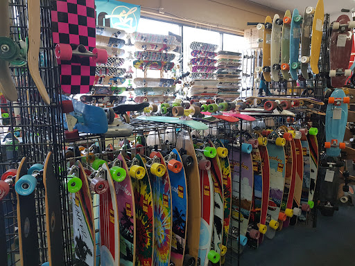 Sporting Goods Store «Play It Again Sports (Pacific Beach)», reviews and photos, 1401 Garnet Ave, San Diego, CA 92109, USA