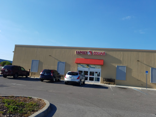 Dollar Store «FAMILY DOLLAR», reviews and photos, 225 S Lake Shore Way, Lake Alfred, FL 33850, USA
