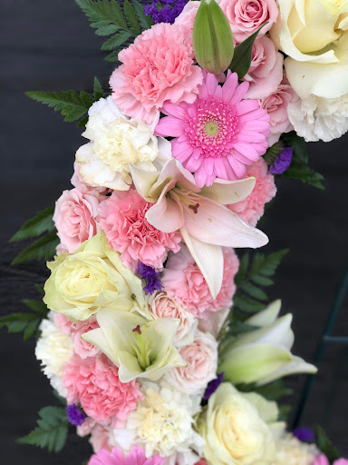 Florist «Plumeria Botanical Boutique», reviews and photos, 1364 W Michigan Ave, Battle Creek, MI 49037, USA