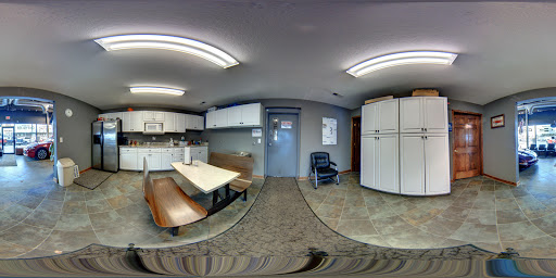 Used Car Dealer «Car City on 14th», reviews and photos, 4131 E 14th St, Des Moines, IA 50313, USA