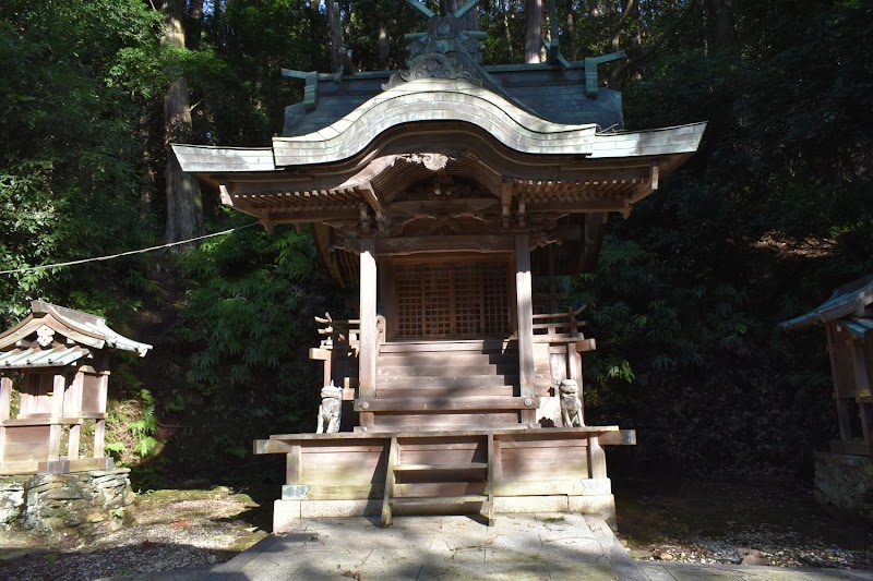 國主神社