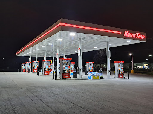 Convenience Store «Kwik Trip #307», reviews and photos, 1000 S Marquette Rd, Prairie du Chien, WI 53821, USA