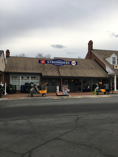 Home Improvement Store «Strosniders Hardware», reviews and photos, 10110 River Rd, Potomac, MD 20854, USA