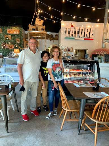 Shopping Mall «Arena Shops», reviews and photos, 14750 Biscayne Blvd, North Miami, FL 33181, USA