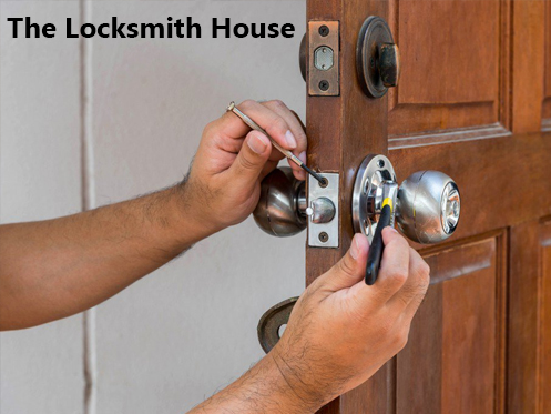 Locksmith «The Locksmith House», reviews and photos, 880 Wyckoff Ave, Brooklyn, NY 11237, USA