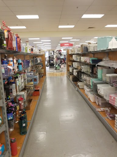 Department Store «T.J. Maxx», reviews and photos, 561 US-1, Edison, NJ 08817, USA