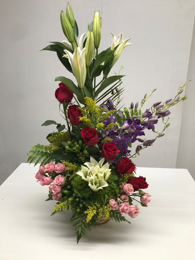 Florist «Flowers to Go Miami», reviews and photos, 7068 NW 50th St, Miami, FL 33166, USA