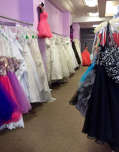 Dress Store «The Dress Shop», reviews and photos, 22 E Ferguson Ave, Wood River, IL 62095, USA