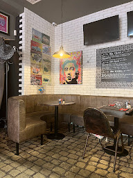 Photo n°35 de Restaurant Bar le Food Truck à Salon-de-Provence ()