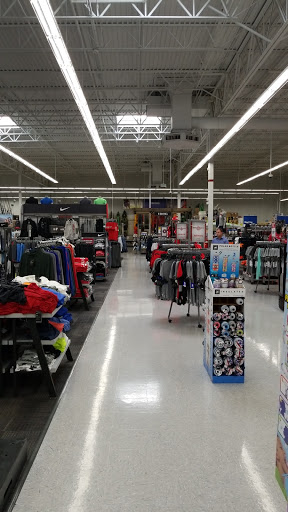 Sporting Goods Store «Academy Sports + Outdoors», reviews and photos, 4627 East Sam Houston Pkwy S, Pasadena, TX 77505, USA