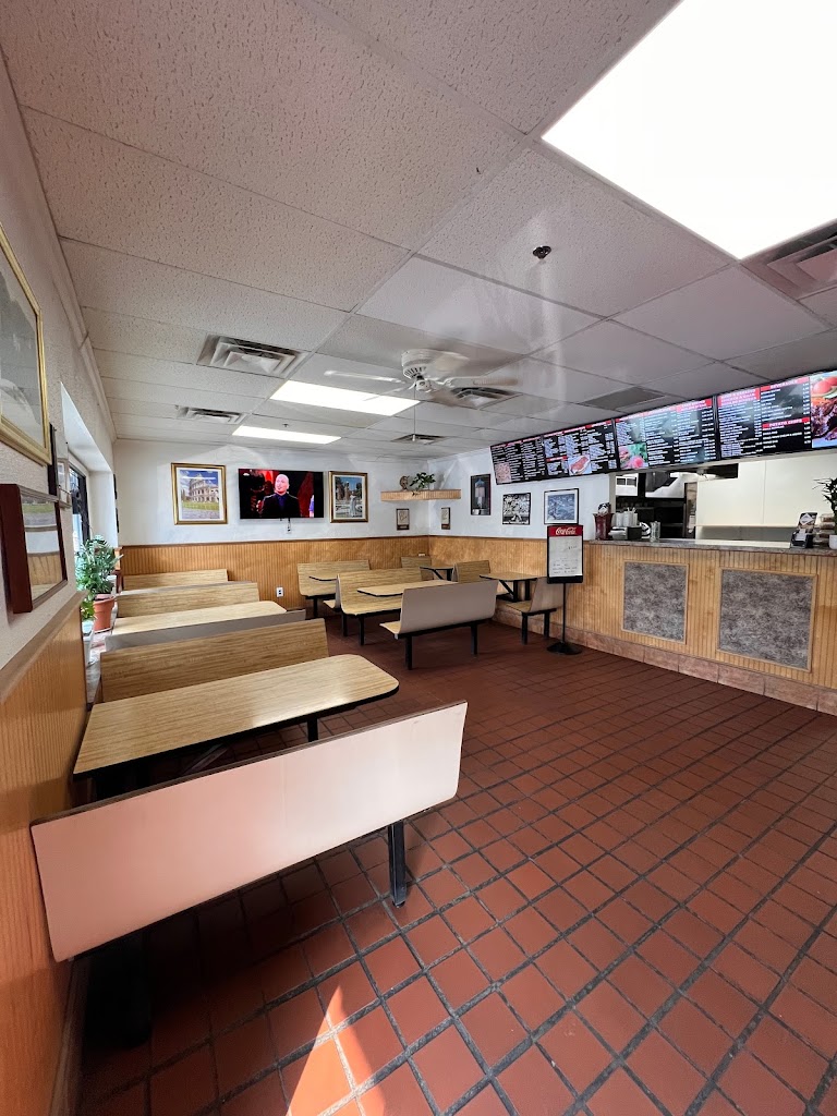 Silvio's Pizzeria 01821