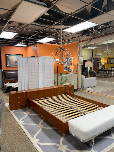 Consignment Shop «The Furniture Guy Consignment», reviews and photos, 12431 Greenwood Ave N, Seattle, WA 98177, USA