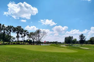 Pembroke Lakes Golf image