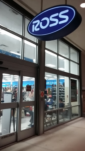 Clothing Store «Ross Dress for Less», reviews and photos, 3205 Rolling Oaks Blvd, Kissimmee, FL 34747, USA