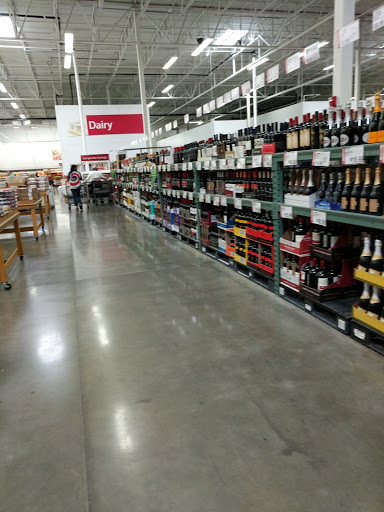 Shopping Mall «Southland Shopping Center», reviews and photos, 6944 W 130th St, Middleburg Heights, OH 44130, USA