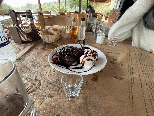 AntaMa Cretan Traditionnel Taverne