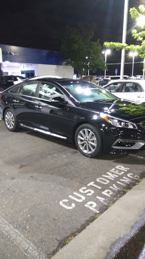 Car Dealer «Folsom Lake Hyundai», reviews and photos, 12530 Auto Mall Cir, Folsom, CA 95630, USA