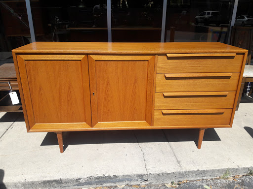 Furniture Store «San Antonio Furniture Finders», reviews and photos, 617 Fredericksburg Rd, San Antonio, TX 78201, USA