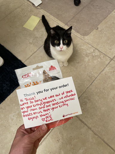 Pet Supply Store «Pet Food Express», reviews and photos, 372 Woodside Rd, Redwood City, CA 94061, USA