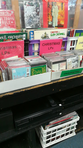 DVD Store «Great Escape», reviews and photos, 2945 Scottsville Rd # B17, Bowling Green, KY 42104, USA