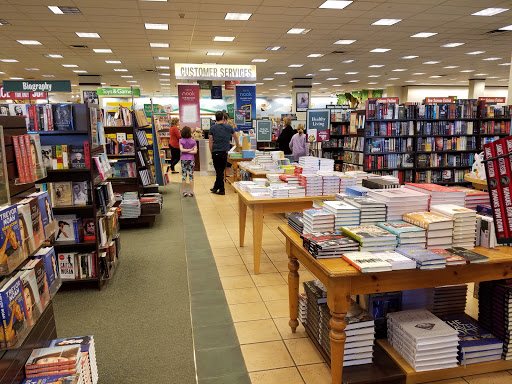 Book Store «Barnes & Noble», reviews and photos, 3454 Erie Blvd E, Syracuse, NY 13214, USA