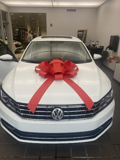 Mercedes Benz Dealer «Mercedes-Benz of Tacoma», reviews and photos, 1701 Alexander Ave E C, Fife, WA 98424, USA